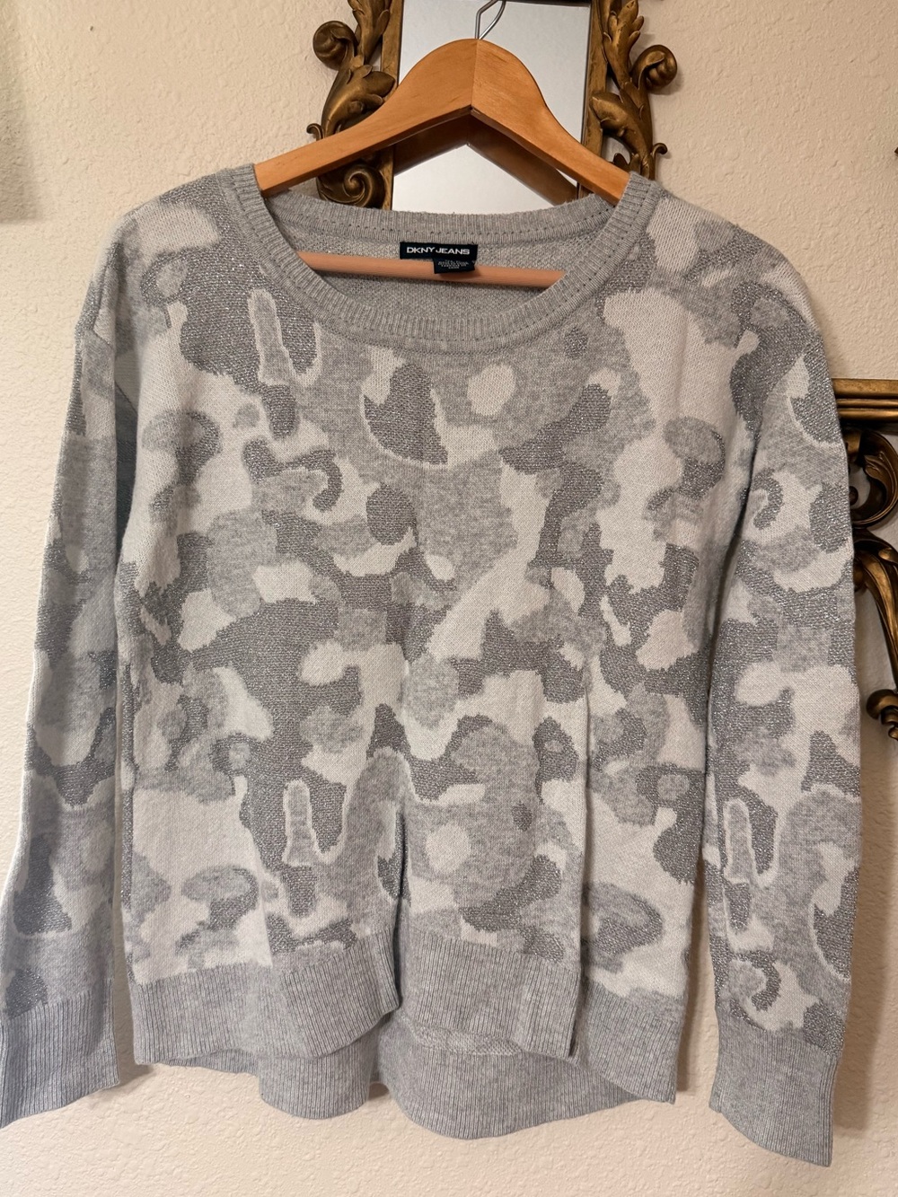 Dkny Gray Patterned Crewneck Sweater